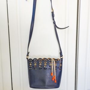 Stella & Dot Navy Blue Bucket Bag W/ Drawstring Interior Lining & Cutout Details
